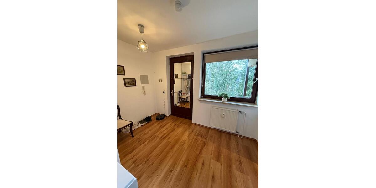 Etagenwohnung Wedel - 2 Zimmer, 62 m&sup2;, 910&euro; | Angebot:26342005