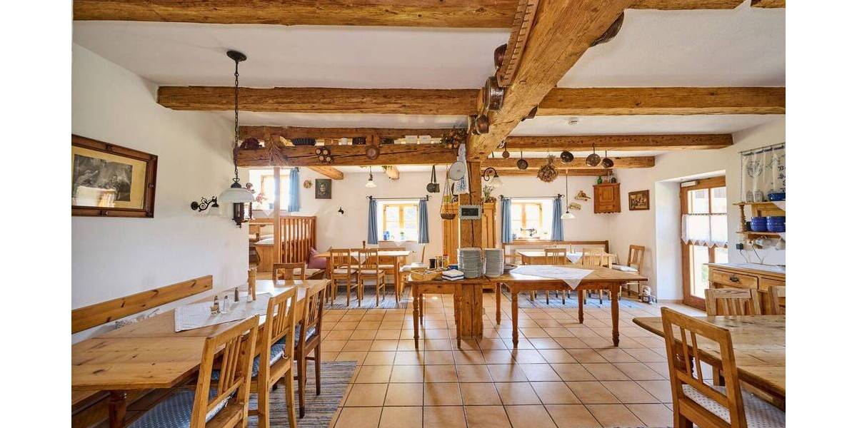 Bauernhaus, Landhaus Landau an der Isar Attenhausen - 2 Zimmer, 2 m&sup2;, 1.749.000&euro; | Angebot:26157405