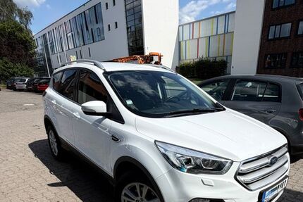 Ford Kuga 87.520 km 12.999 &euro; Schwarzenbek 21493