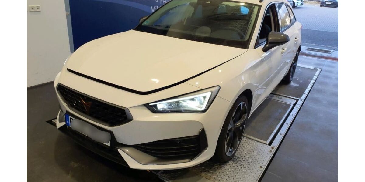 Seat Leon 84.290 km 21.890 &euro; Braunschweig 38114