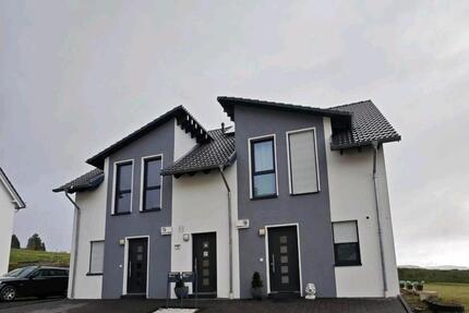 Haus Bad Laasphe - 8 Zimmer, 218 m&sup2;, 799.000&euro; | Angebot:26393472