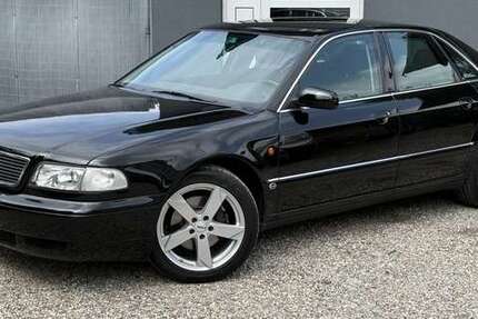 Audi A8 133.400 km 8.990 &euro; Berlin 12524