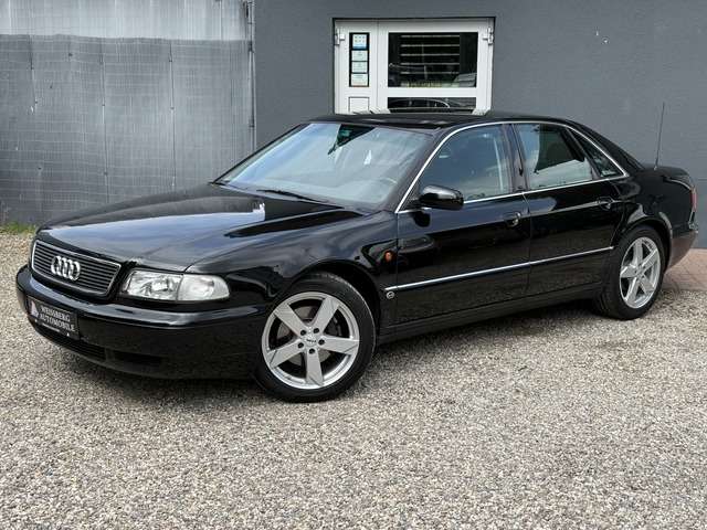 Audi A8 133.400 km 8.990 &euro; Berlin 12524