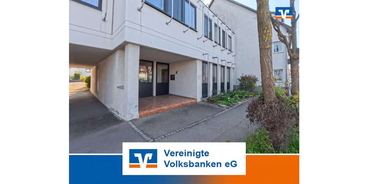 Etagenwohnung Pfullingen - 4.5 Zimmer, 134 m&sup2;, 299.000&euro; | Angebot:25990651