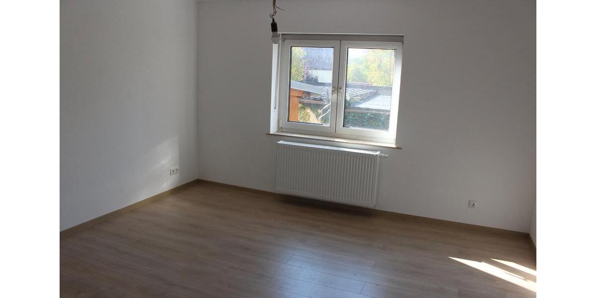 Etagenwohnung Münnerstadt - 2 Zimmer, 78 m&sup2;, 600&euro; | Angebot:26612625