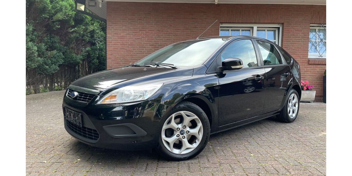 Ford Focus 122.705 km 3.390 &euro; Hamburg 20303