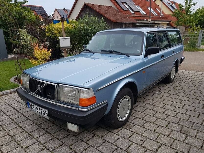 240