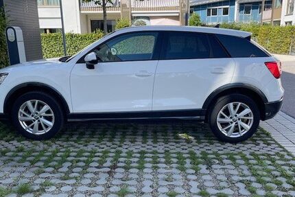 Audi Q2 79.000 km 17.900 &euro; Landshut 84030