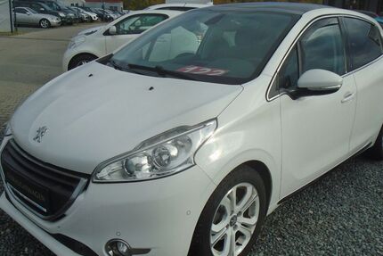 Peugeot 208 105.000 km 5.950 € Wildau 15745