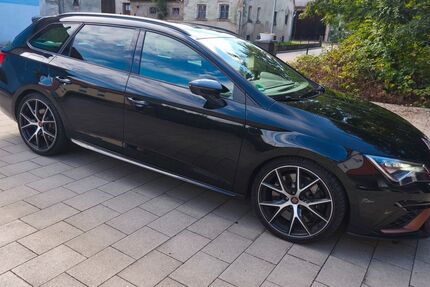 Seat Leon 44.130 km 26.000 &euro; Herrieden 91567