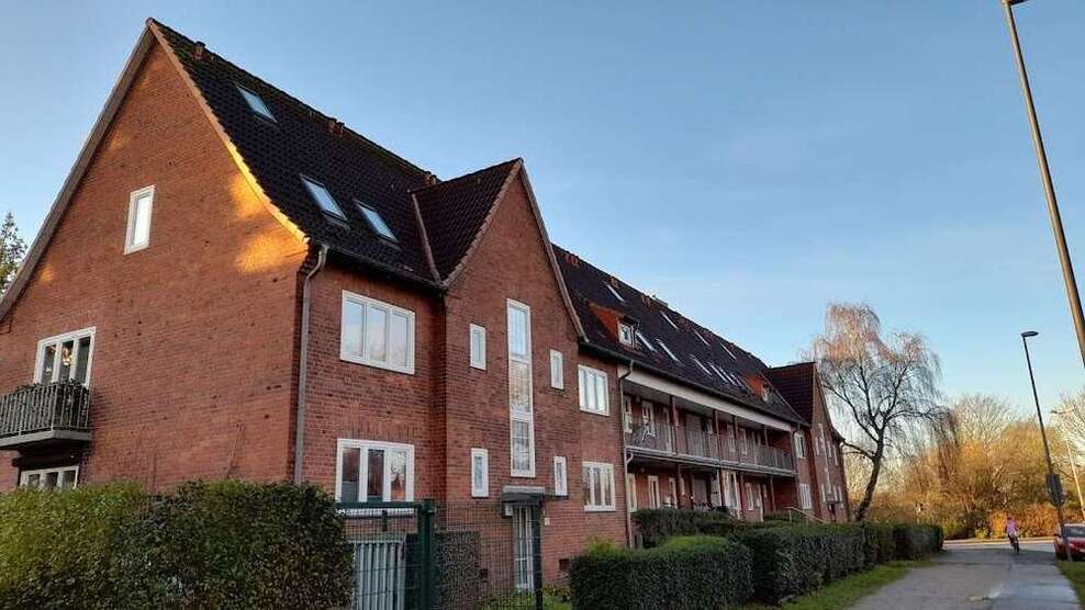 Wohnung zum Mieten in Kiel 420 € 39.91 m²