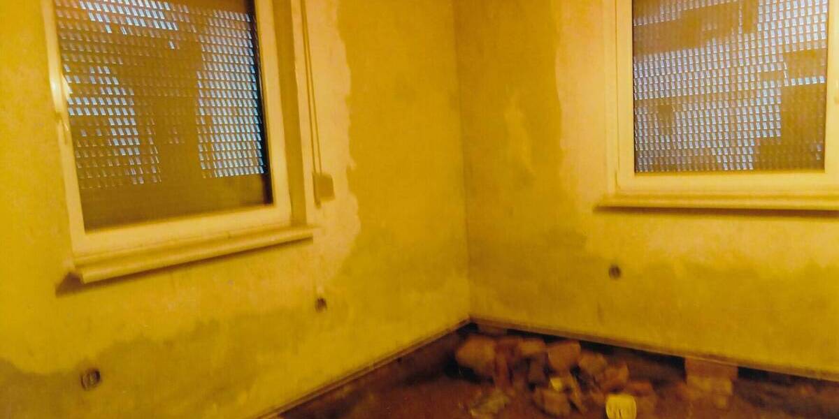 Etagenwohnung Grabfeld Jüchsen - 1 Zimmer, 237 m&sup2;, 48.000&euro; | Angebot:19305444