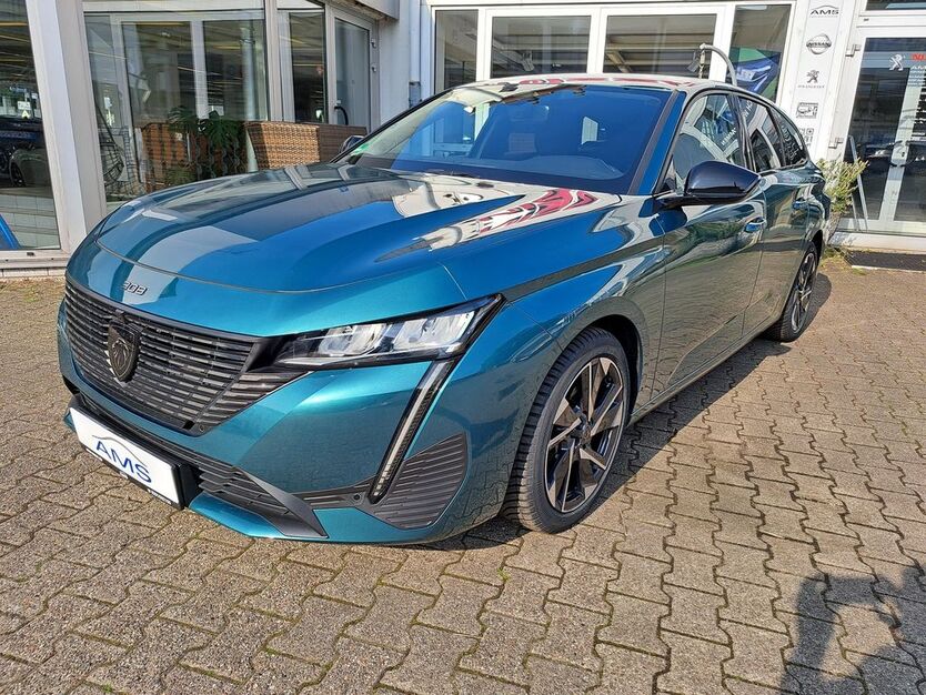 Peugeot 308 23.808 km 23.990 € Essen 45307