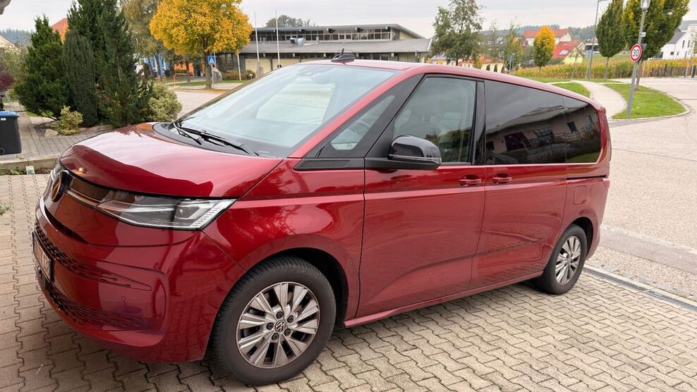 VW T7 Multivan 28.500 km 47.000 € Hohenpolding 84432