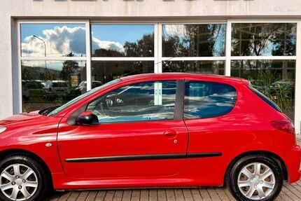 Peugeot 206 109.875 km 799 € Sömmerda 99610