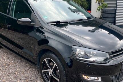 VW Polo 128.210 km 5.890 &euro; Sindelfingen 71065