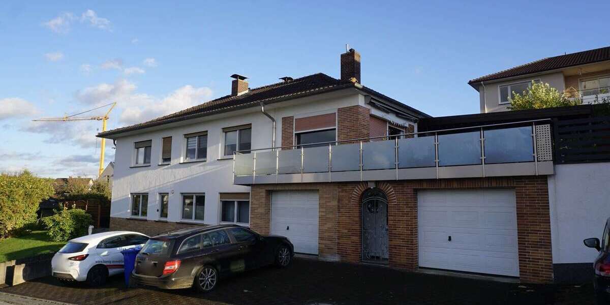 Einfamilienhaus Melsungen - 9 Zimmer, 224 m&sup2;, 475.000&euro; | Angebot:25494131