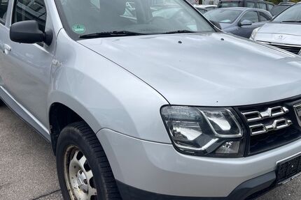 Dacia Duster 90.000 km 5.200 &euro; Baden-Württemberg - Hechingen 72379