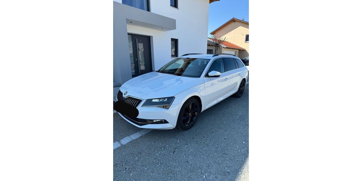 Skoda Superb 150.000 km 17.600 &euro; Rain 94369