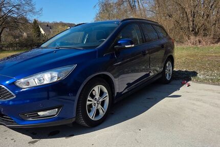 Ford Focus 140.500 km 5.250 &euro; Waldsolms 35647