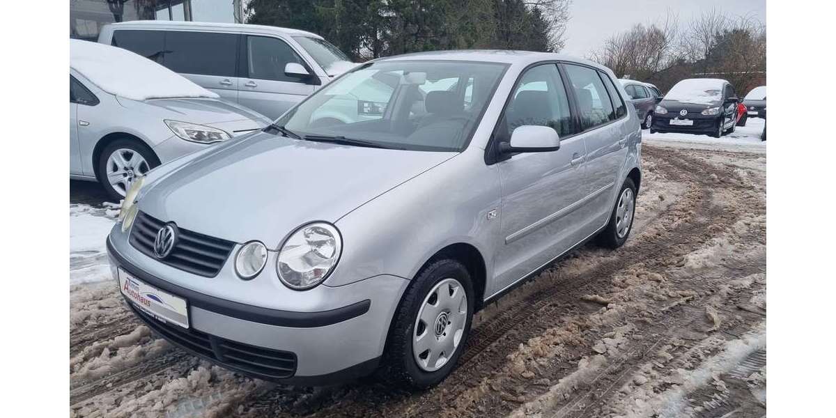 VW Polo 54.300 km 5.670 &euro; Surwold 26903