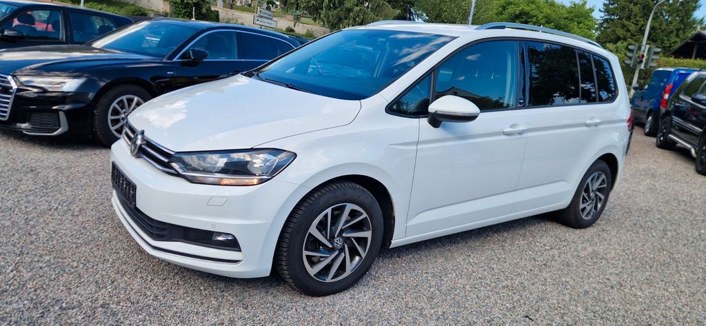 VW Touran 202.718 km 8.850 &euro; Sinsheim- Reihen 74889
