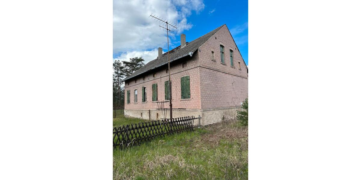 Einfamilienhaus Lauchhammer - 4 Zimmer, 105 m&sup2;, 66.000&euro; | Angebot:27084471