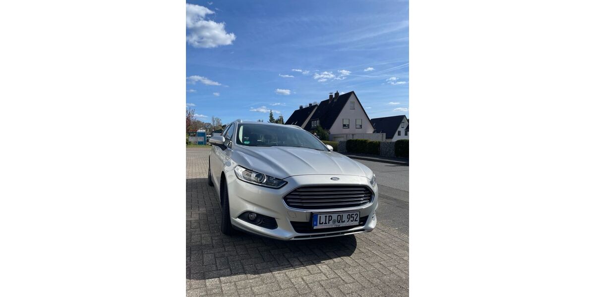 Ford Mondeo 144.000 km 7.900 &euro; Oerlinghausen 33813