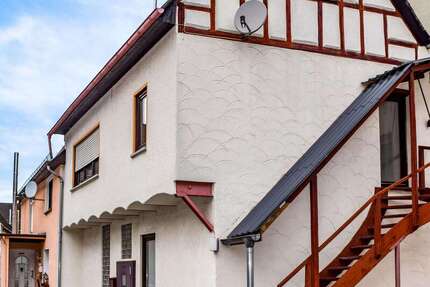 Haus zum Kaufen in Hünfelden 145.000 € 100 m² 3 zimmer