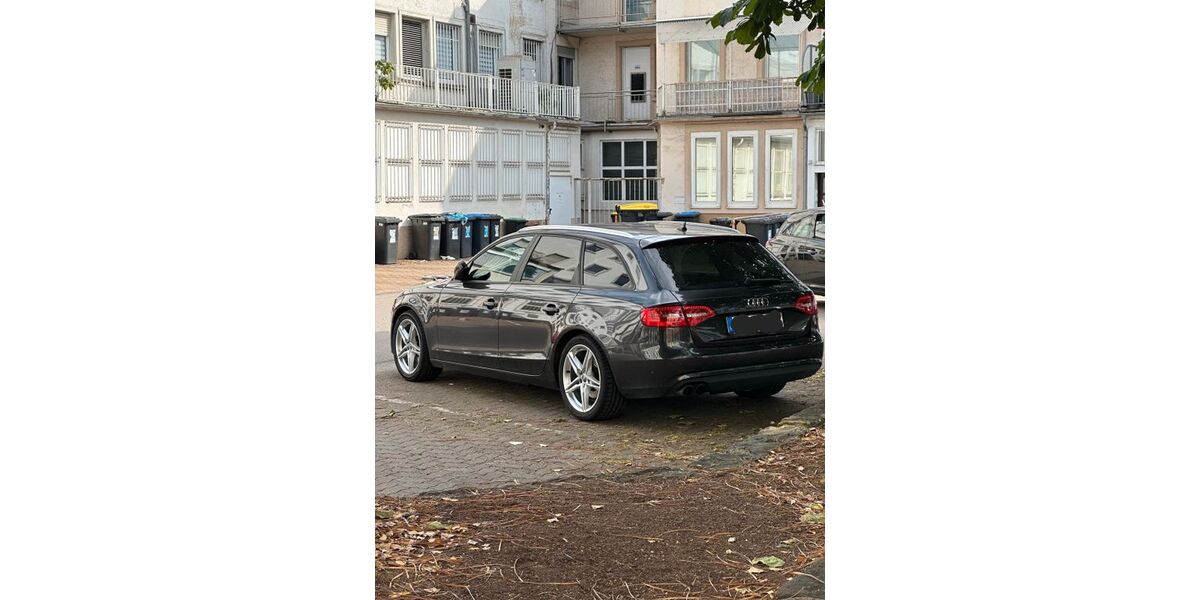 Audi A4 208.000 km 9.500 &euro; Daun 54550