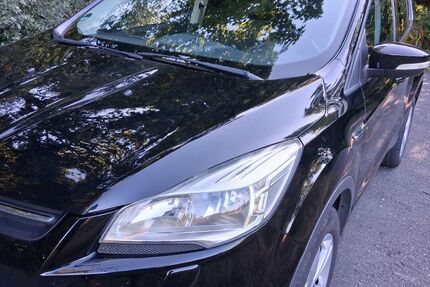 Ford Kuga 79.500 km 10.700 &euro; HEININGEN 38312