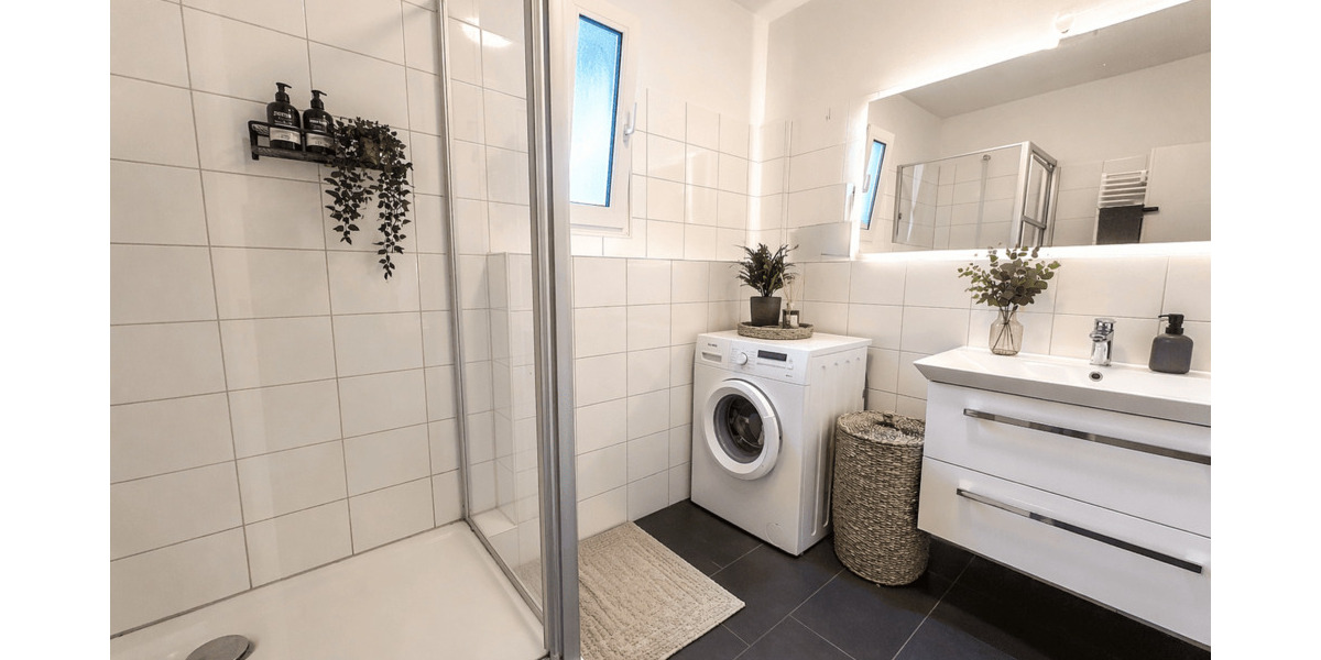Etagenwohnung Düsseldorf Düsseltal - 2 Zimmer, 68 m&sup2;, 299.000&euro; | Angebot:26826273