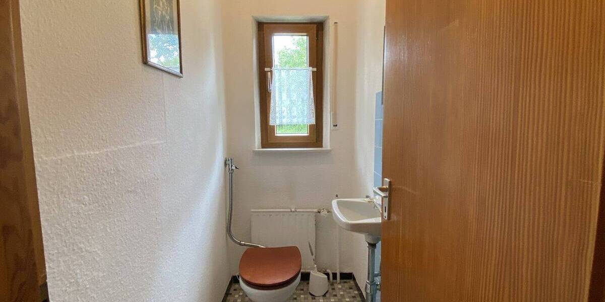 Einfamilienhaus Markt Erlbach Hagenhofen - 3 Zimmer, 91 m&sup2;, 195.000&euro; | Angebot:26917504