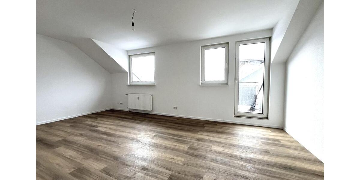 Dachgeschoßwohnung Oyten - 3 Zimmer, 74 m&sup2;, 670&euro; | Angebot:24766191