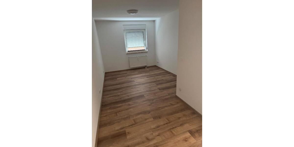 Etagenwohnung Königslutter am Elm - 3 Zimmer, 93 m&sup2;, 790&euro; | Angebot:26297090