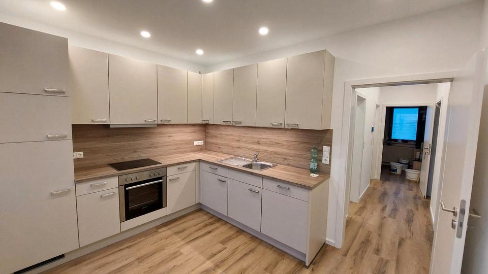 Etagenwohnung Trossingen - 2 Zimmer, 55 m&sup2;, 880&euro; | Angebot:26414259