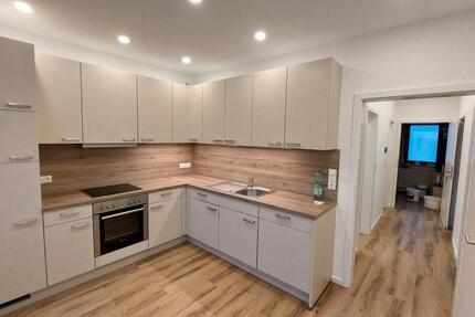 Wohnung Trossingen - 2 Zimmer, 55 m&sup2;, 880&euro; | Angebot:26414259