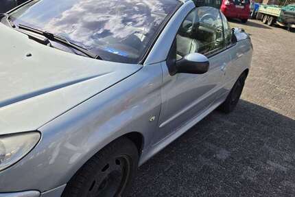 Peugeot 206 215.000 km 1.400 &euro; Ohrdruf 99885