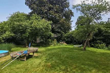 Haus Planegg - 13 Zimmer, 396 m&sup2;, 2.800.000&euro; | Angebot:21008751