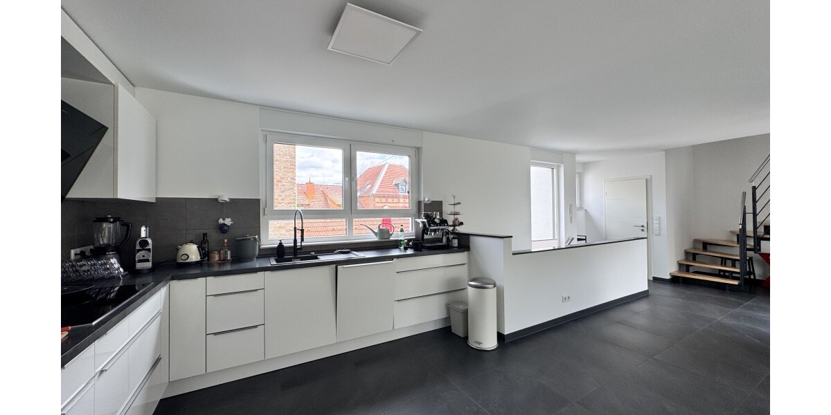 *Einziehen und Wohlfühlen! Modernes REH - ruhige Lage mit Blick ins Grüne* 5 zimmer