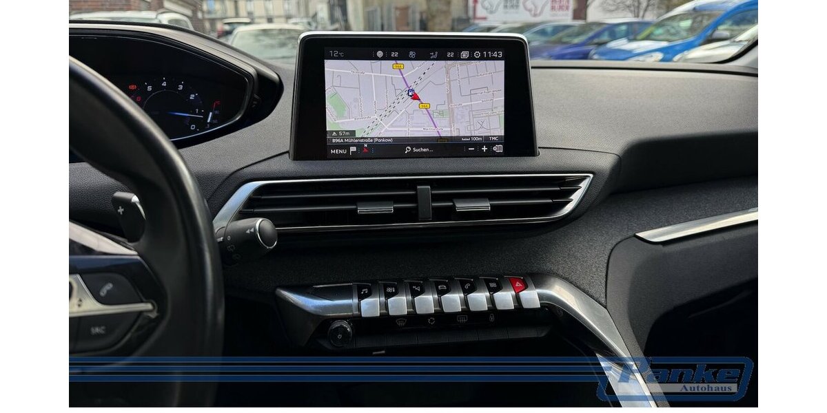 Peugeot 3008 Allure*AHK*R+F-Cam*Tempo*Navi*SHZ* 135.138 km 15.890 &euro; Berlin 13187