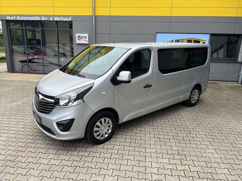 Opel Vivaro 149.000 km 19.990 € Lohne 49393