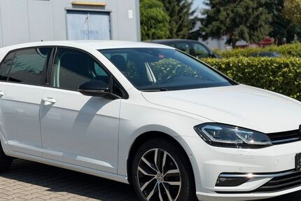 VW Golf 123.522 km 11.990 &euro; Alsdorf 52477