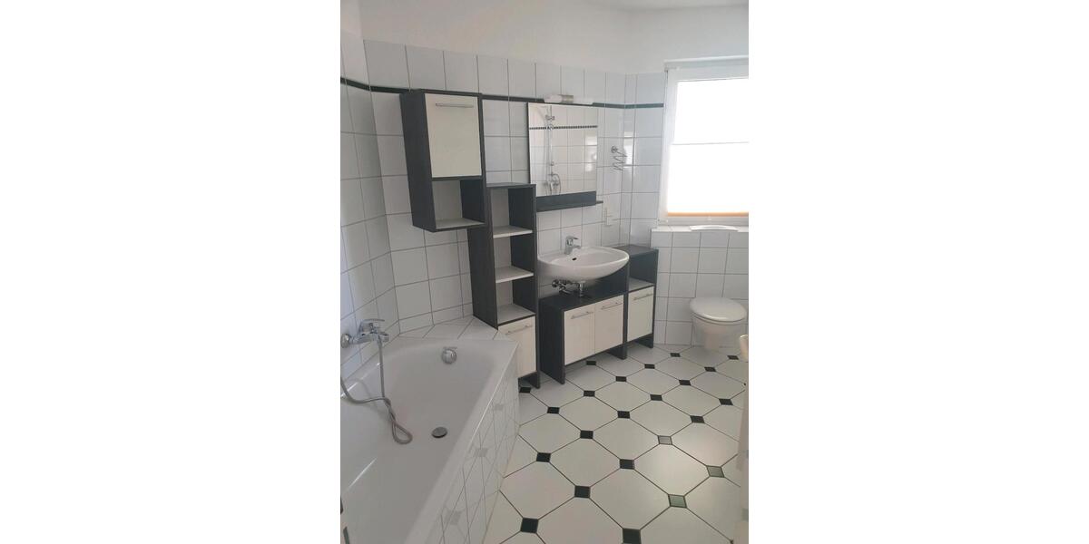 Erdgeschoßwohnung Laatzen - 2 Zimmer, 68 m&sup2;, 205.000&euro; | Angebot:27083449