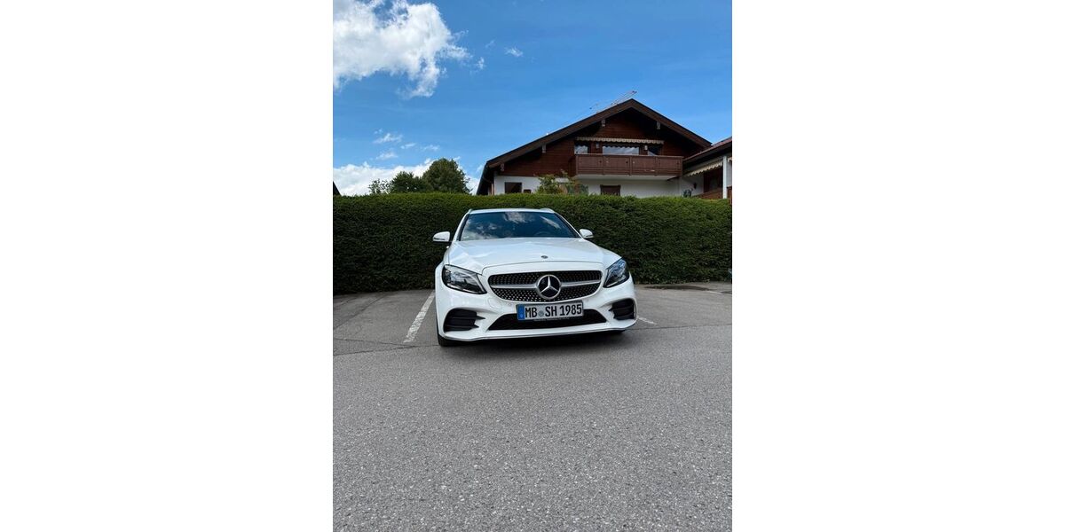 Mercedes-Benz C 220 107.802 km 23.900 &euro; Rottach-Egern 83700