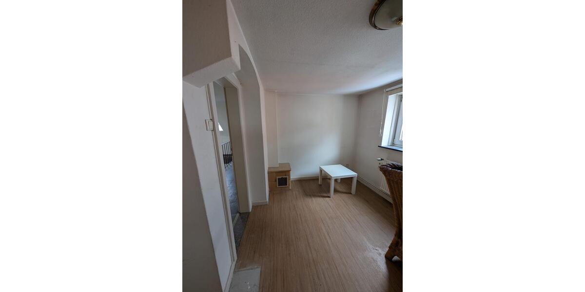 Reihenhaus Hildesheim - 5 Zimmer, 132 m&sup2;, 1.450&euro; | Angebot:25379054