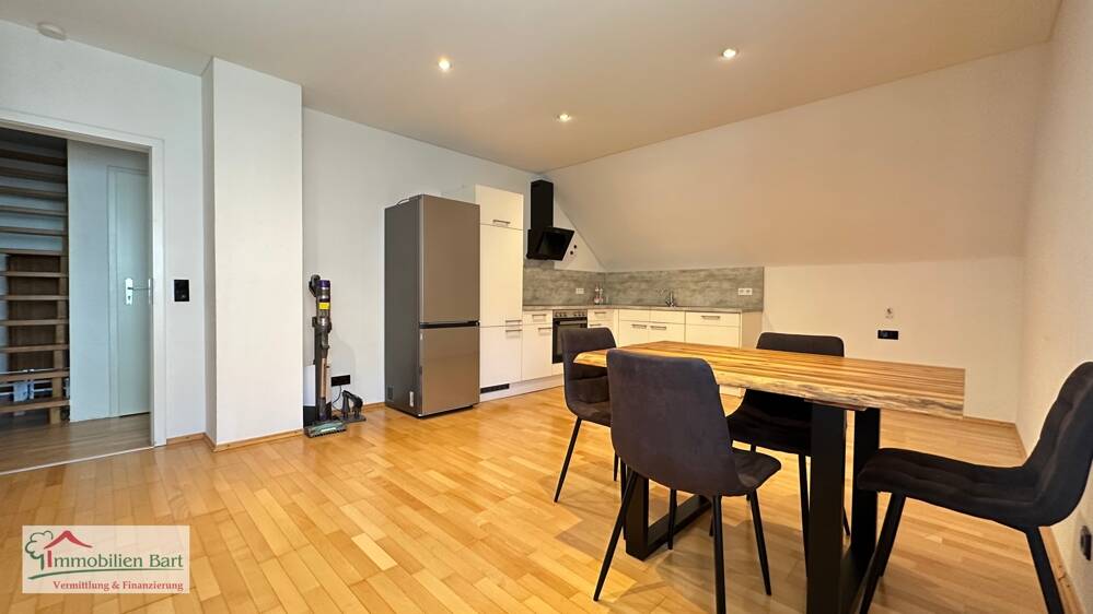 Etagenwohnung Mettlach / Saarhölzbach Saarhölzbach - 3 Zimmer, 80 m&sup2;, 900&euro; | Angebot:26703369
