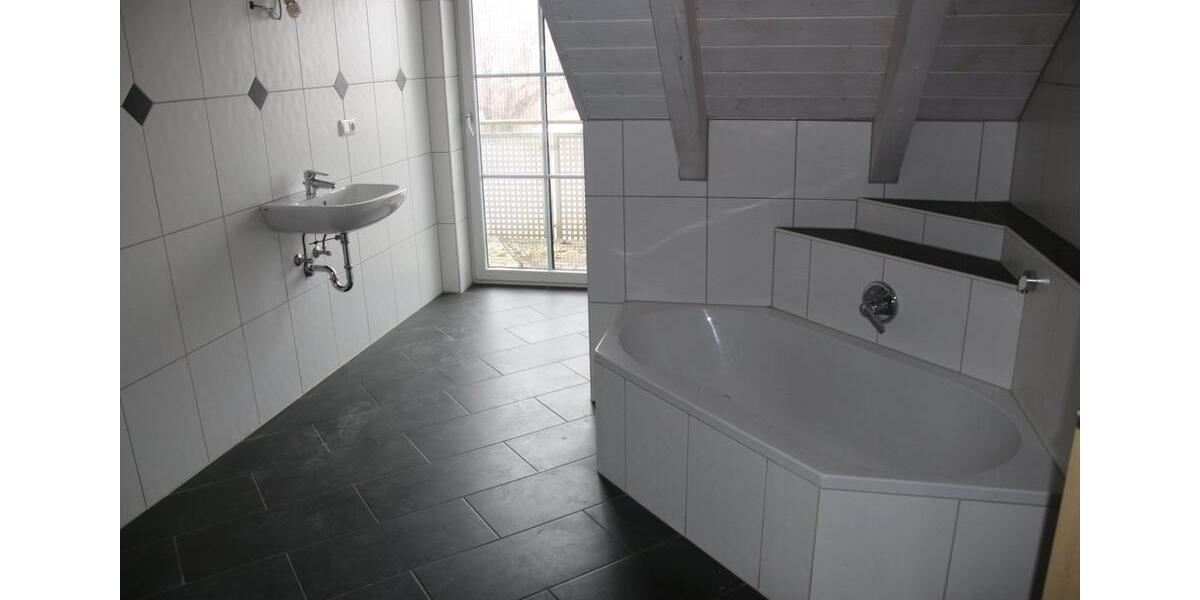 Doppelhaushälfte Thalmassing - 5 Zimmer, 160 m&sup2;, 1.550&euro; | Angebot:25204850