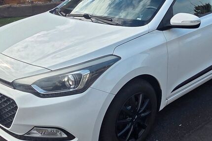 Hyundai i20 57.050 km 9.000 &euro; Vellmar 34236