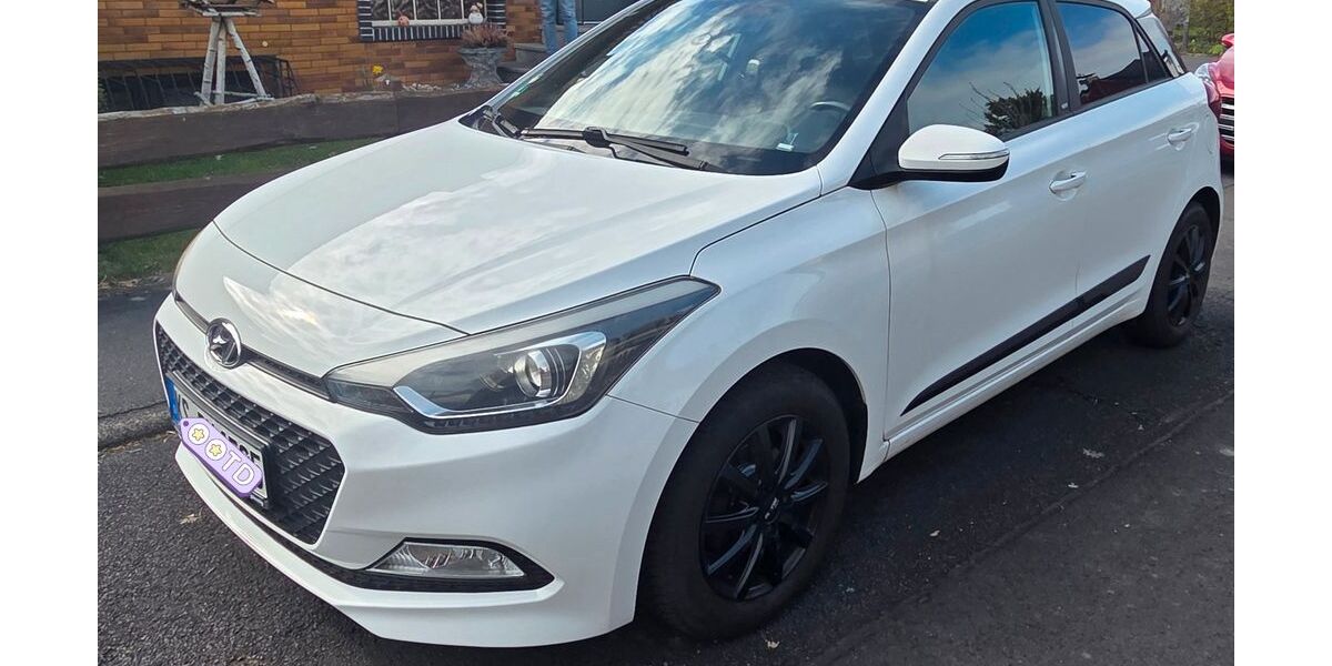 Hyundai i20 57.050 km 9.000 &euro; Vellmar 34236